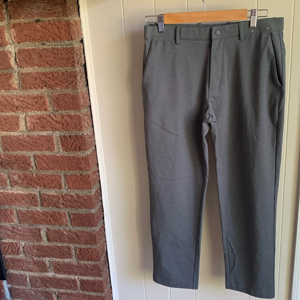 NWOT Men’s Uniqlo pant